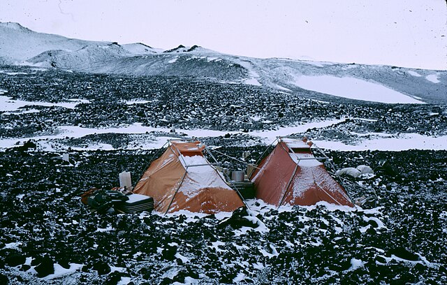 dry valleys